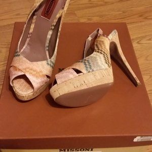 Missoni peep toe shoe